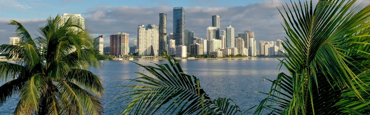 Beach vs. Mountains: Where Should You Go for Your Next American Gateway?