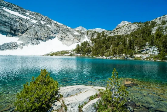 Explore Mammoth Lakes, California with this List of the Top 10 Attractions and Hotels to Stay At!