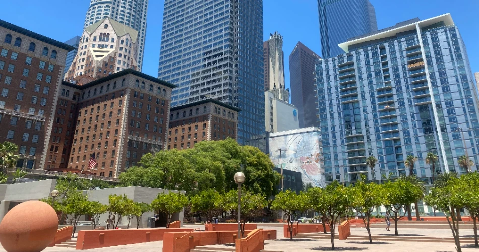8 Walkable Places in And Around Los Angeles