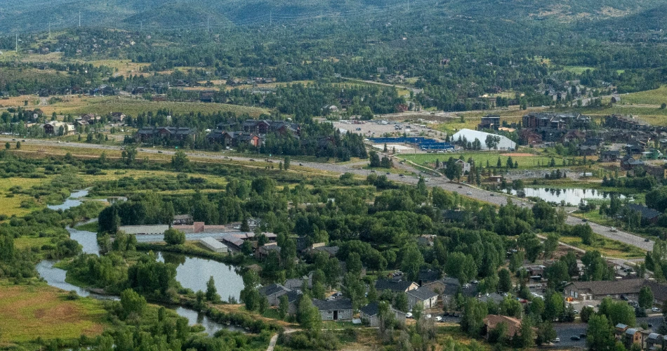 10 Best Ski Resorts in the US