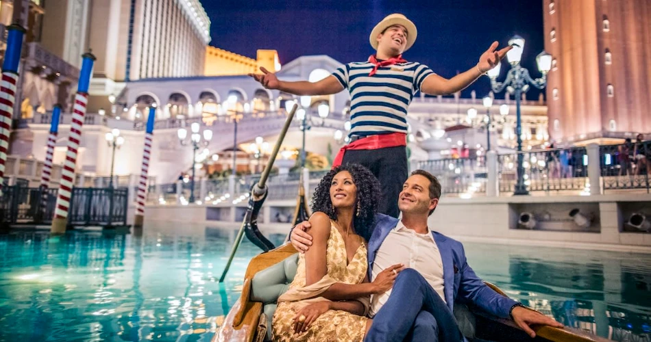 10 Ways to Celebrate Your Birthday in Vegas