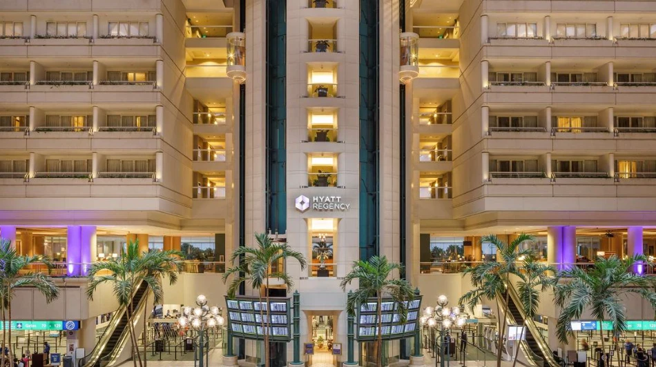 Top 10 Hotels in the USA with Stunning Swimming Pools