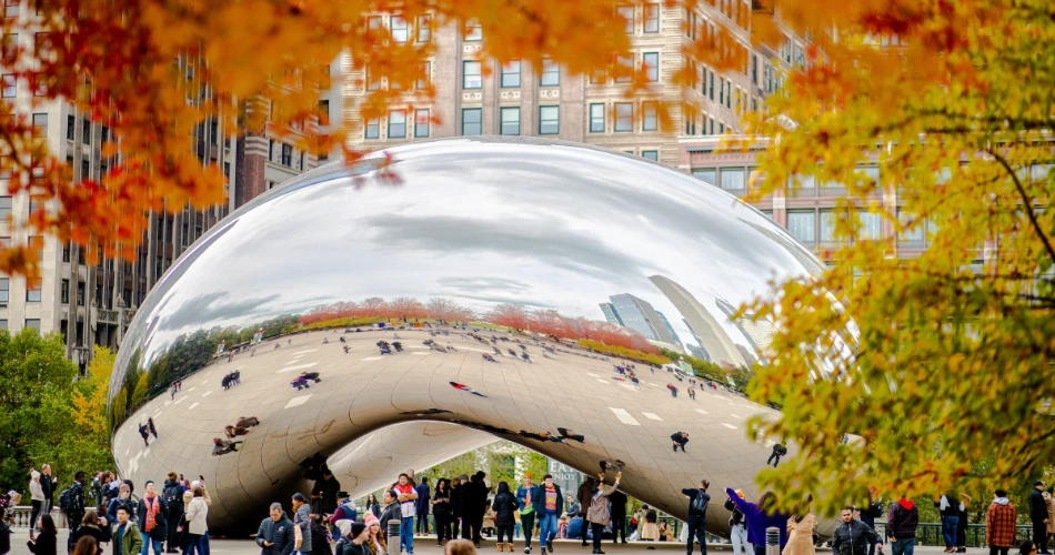 Chicago Travel Guide 2025: Top Attractions, Things to Do, Dining, and More!
