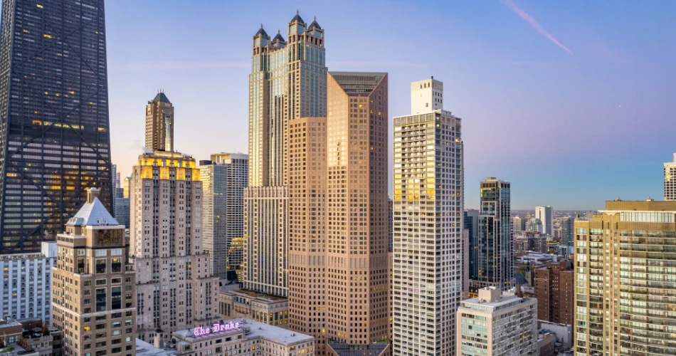 Chicago Travel Guide 2025: Top Attractions, Things to Do, Dining, and More!