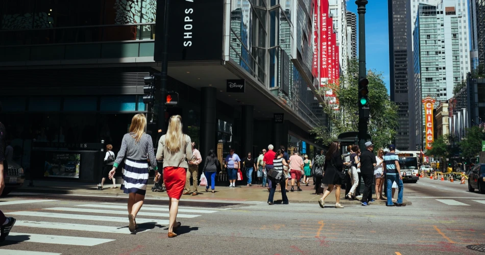 Chicago Travel Guide 2025: Top Attractions, Things to Do, Dining, and More!