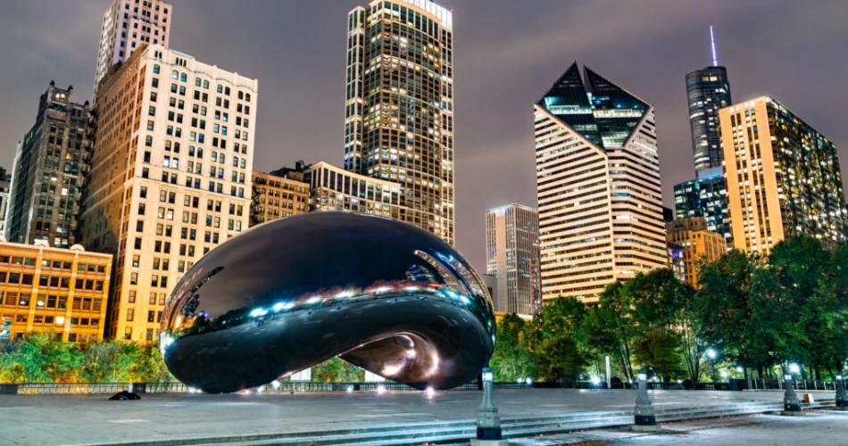 Chicago Travel Guide 2025: Top Attractions, Things to Do, Dining, and More!