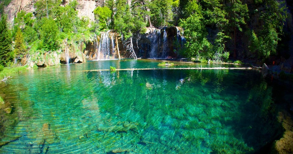 8 Most Beautiful Lakes in the USA
