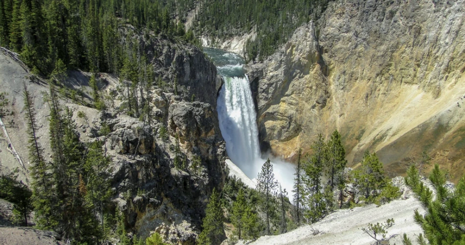 14 Must-See Waterfalls In The US You Didn't Know About