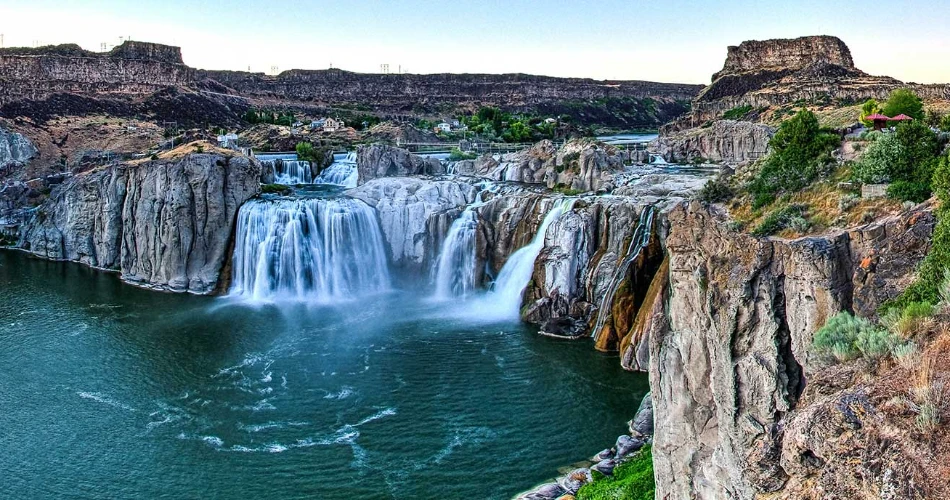14 Must-See Waterfalls In The US You Didn't Know About