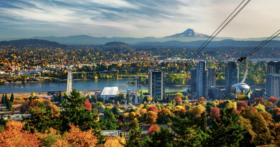 Best U.S. Cities for Solo Travelers (That Aren't NYC or LA)