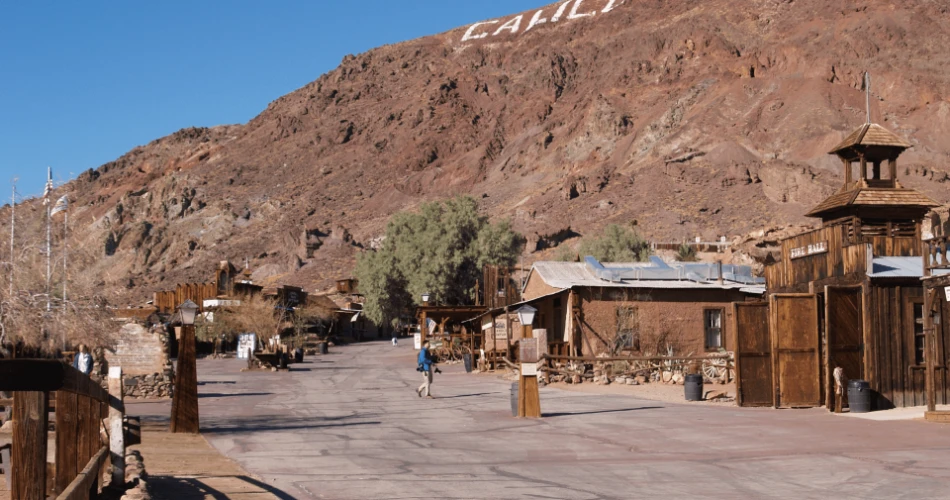 Los Angeles To Las Vegas: Ultimate Road Trip Guide