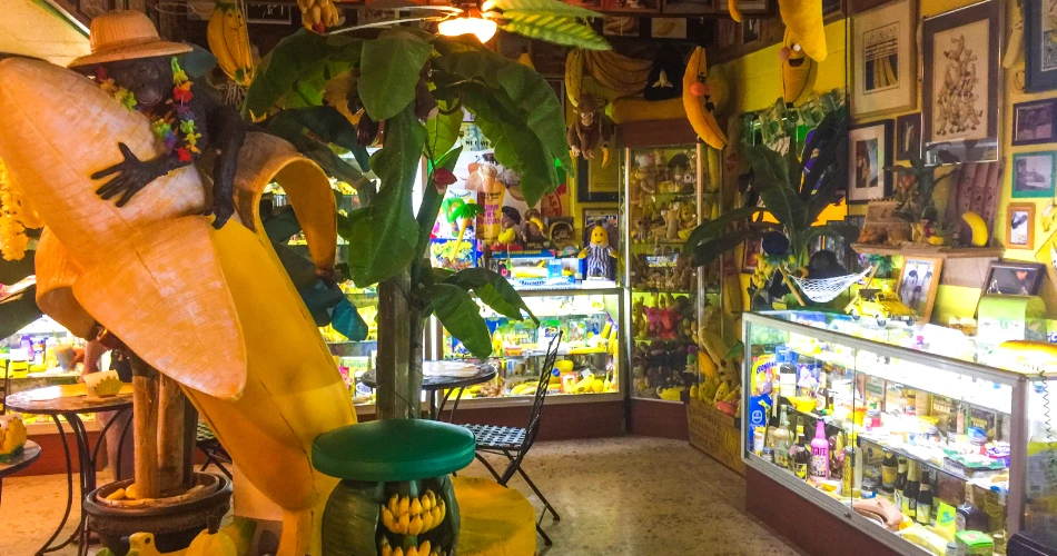 The Weirdest Roadside Attractions By State