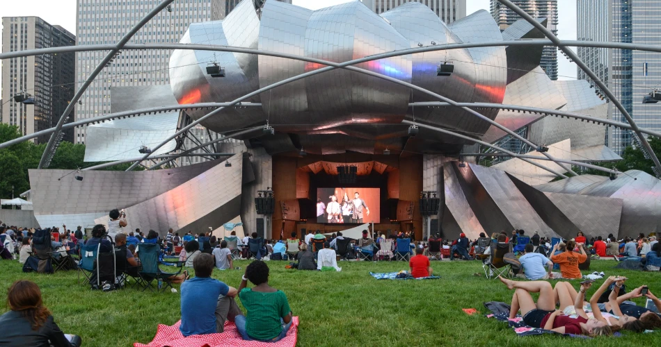 Things to Do in Chicago: Full Travel & Food Guide