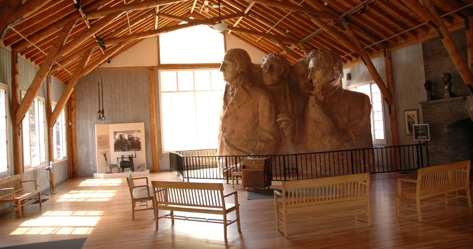 Mount Rushmore: Quick Guide for First-Time Visitors