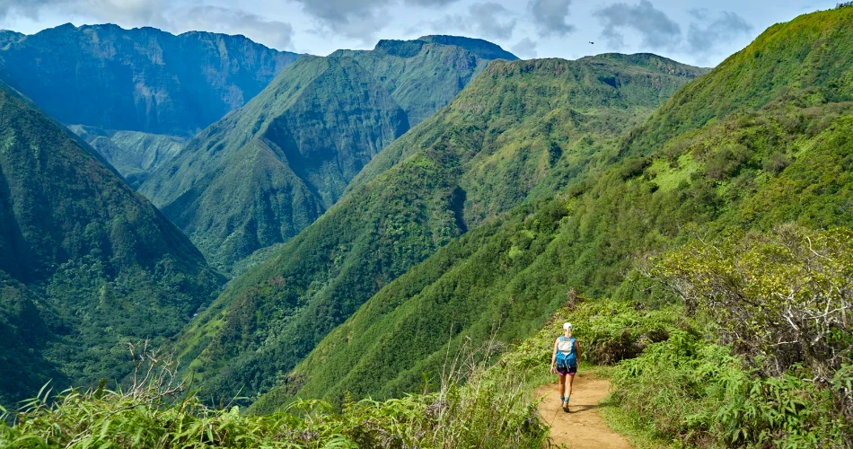 10 Best Hikes in Hawaii for Breathtaking Views
