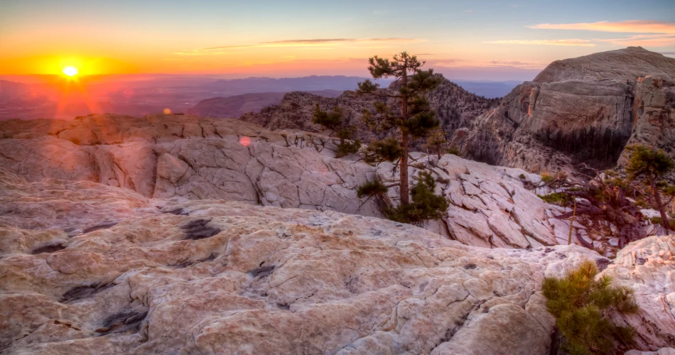 24 Hours Around Las Vegas, Texas: History, Road Trips & Rural Stops