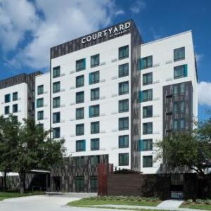 Courtyard by Marriott Houston Heights/I-10