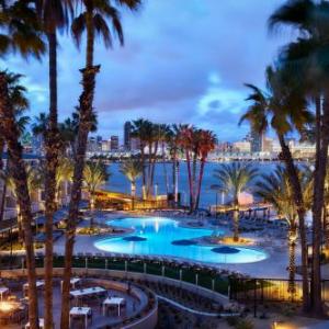 Coronado Island Marriott Resort & Spa Parking