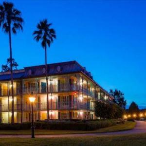 Disneys Port Orleans Resort   French Quarter Lake Buena Vista Florida