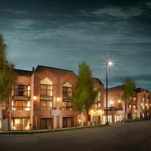 Raintrees Park Plaza Park City