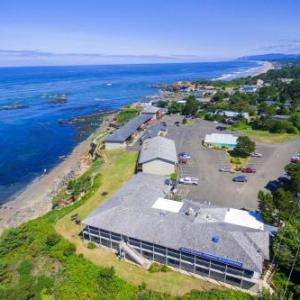 Surfrider Resort