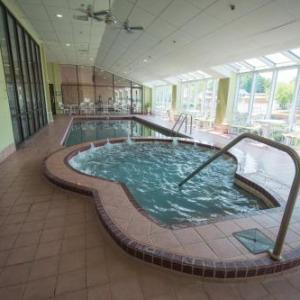 Riveredge Resort Hotel