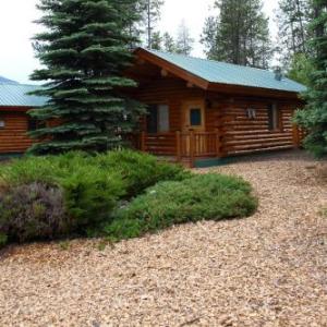 Silverwolf Log Chalets