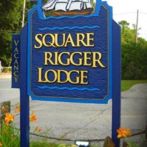 Square Rigger Lodge