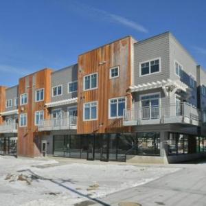 New Luxury Loft #17 Near Resort With Huge Hot Tub & Views - FREE Activities & Equipment Rentals Daily