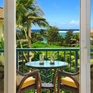 Waipouli Beach Resort Penthouse Beautiful Oceanview Aloha! AC Pool