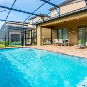 Fabulous Home with Pool at Solterra Resort ST5501