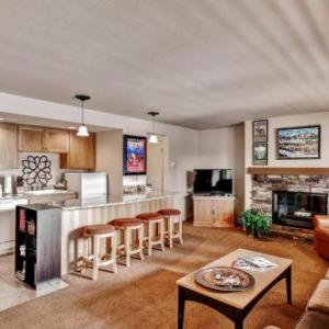 Bend Condo with Deck Resort Style Amenities and Views Bend