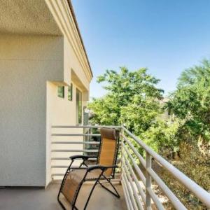 Sleek Scottsdale Condo Balcony and Resort Amenities