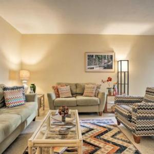 Resort Condo with Pool - 1 Mi to Ft Lauderdale Beach!
