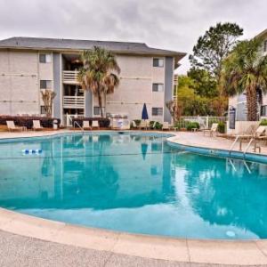 Resort Style Hilton Head Condo   Walk to Beach South Carolina