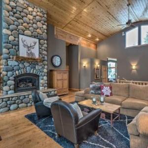 Resort Perks at tahoe Donner Less than 2mi to Downhill Ski