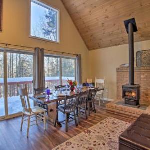 Family Friendly Abode 10Mi to Cranmore Mtn Resort