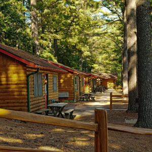Log Cabins at meadowbrook Resort