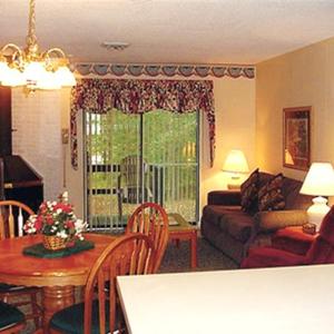 Well Appointed Vacation Resort Suites at Lake tansi Crossville