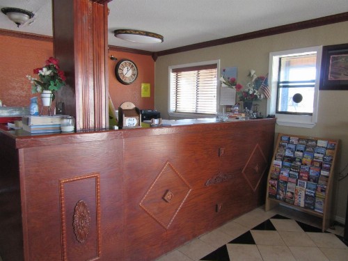 Americas Best Value Inn - Abilene - image 14