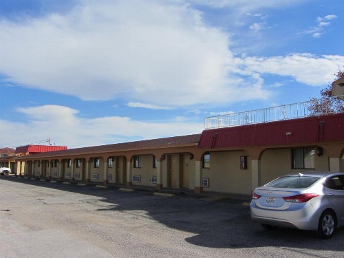 Americas Best Value Inn - Abilene - image 3