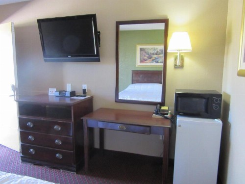Americas Best Value Inn - Abilene - image 32
