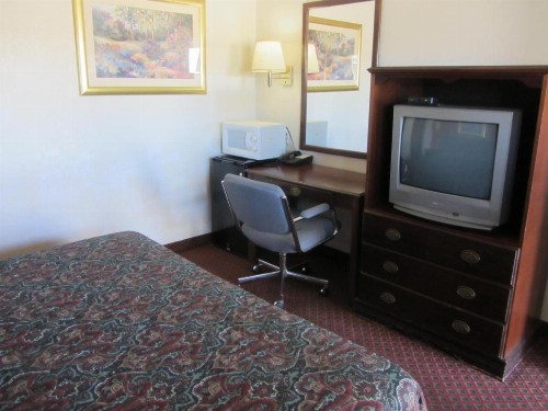 Americas Best Value Inn - Abilene - image 7