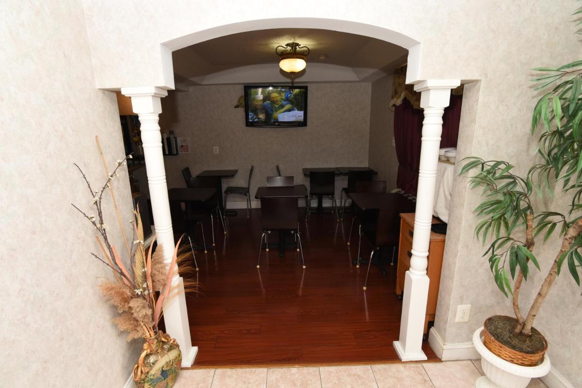 Country Hearth Inn & Suites Atlantic City - image 7