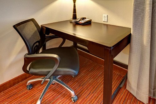 Hampton Inn and Suites Ada - image 22