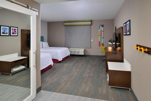 Hampton Inn & Suites Adrian MI - image 14