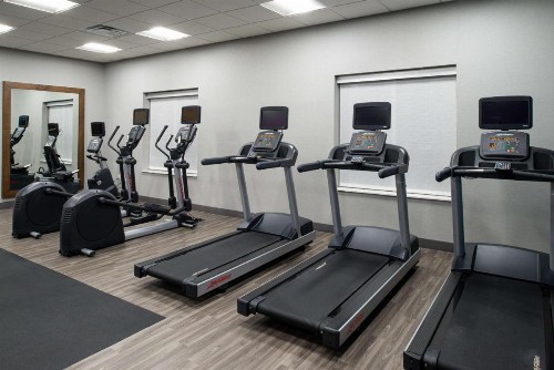 Hampton Inn & Suites Adrian MI - image 26