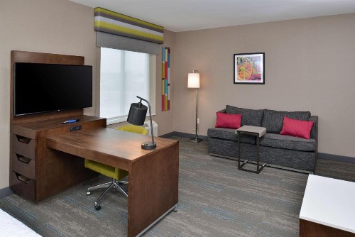 Hampton Inn & Suites Adrian MI - image 38