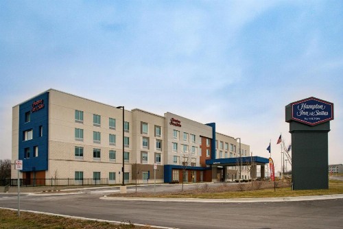 Hampton Inn & Suites Adrian MI - image 39