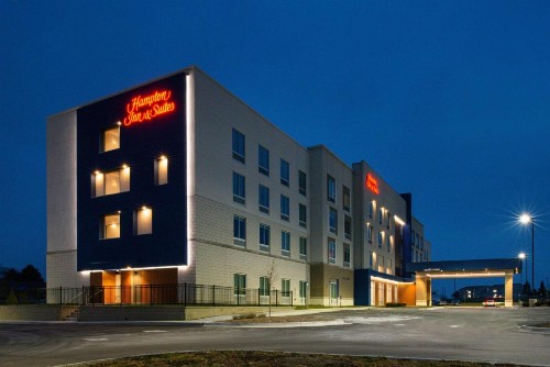Hampton Inn & Suites Adrian MI - image 46